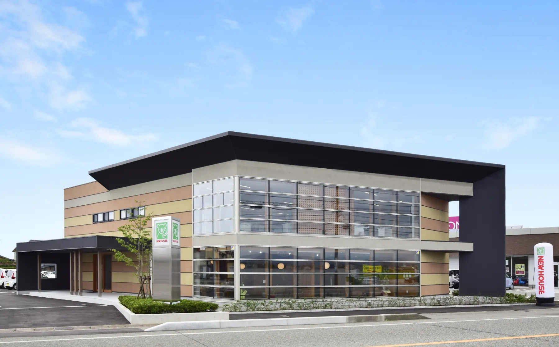 ニューハウス工業 小松支店